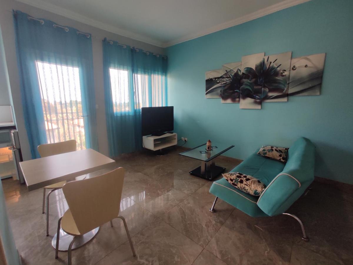 Yaoundé Residence Jardin Tropical מראה חיצוני תמונה