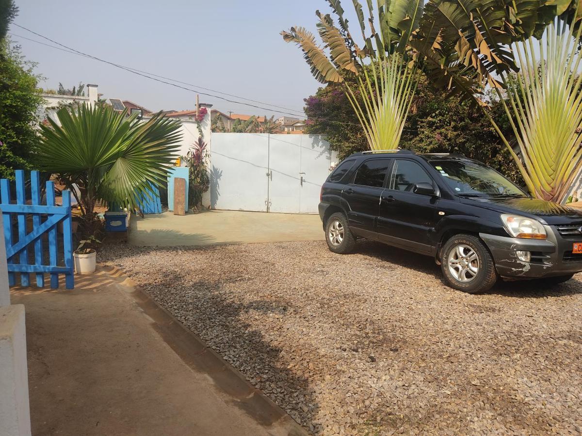 Yaoundé Residence Jardin Tropical מראה חיצוני תמונה